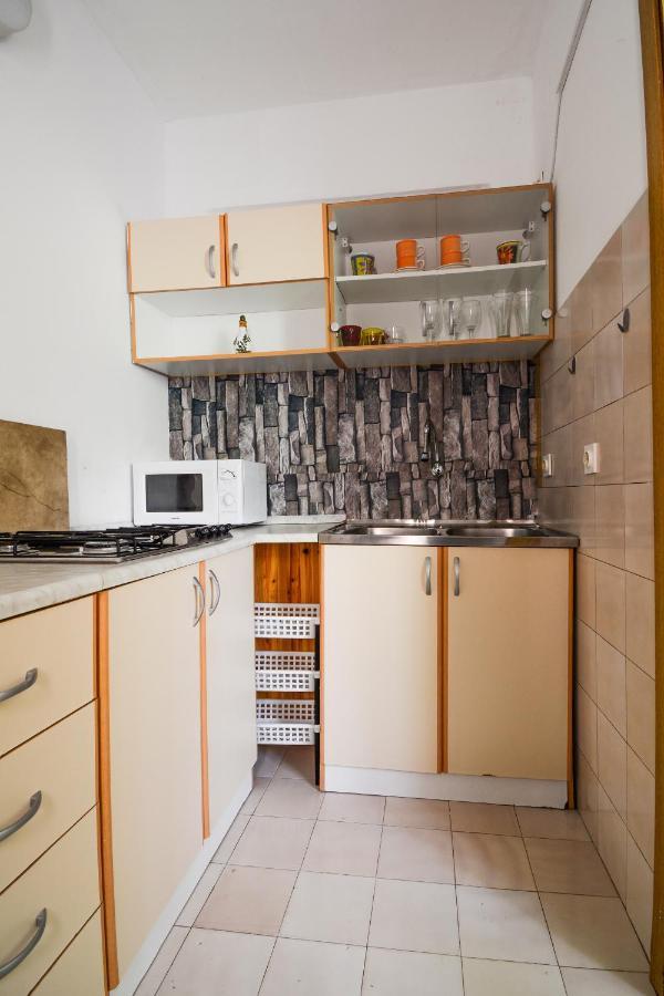 Apartament Family Friendly With A Swimming Pool - 17553 *